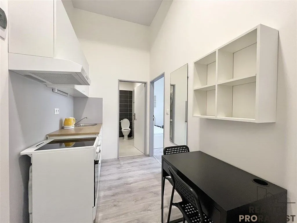 Pronájem bytu 2+1 43 m²